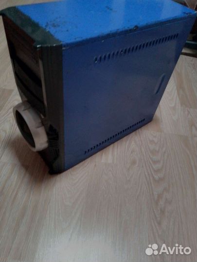 Продам системник на запчасти