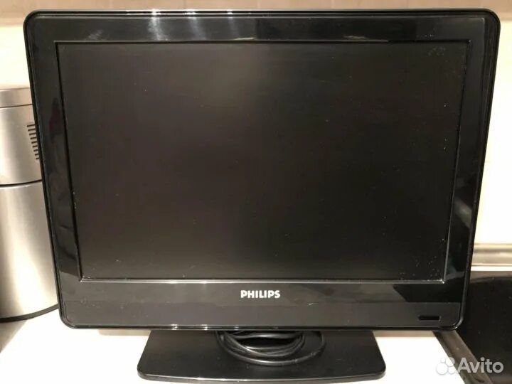 Телевизор Phillips 19PFL3404/60