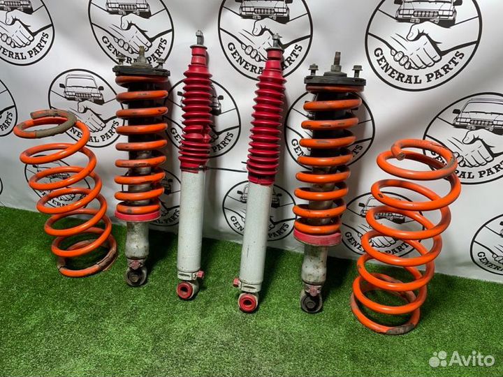 Стойка подвески Toyota Hilux Surf KZN185 1KZ 1998