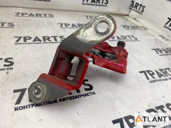 Ролик раздвижной двери задний левый toyota raum