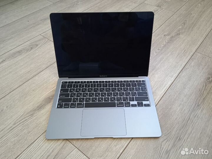 Apple MacBook air 13 m1