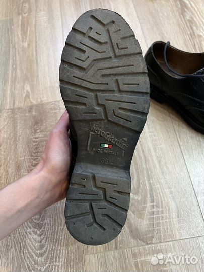 Ботинки женские