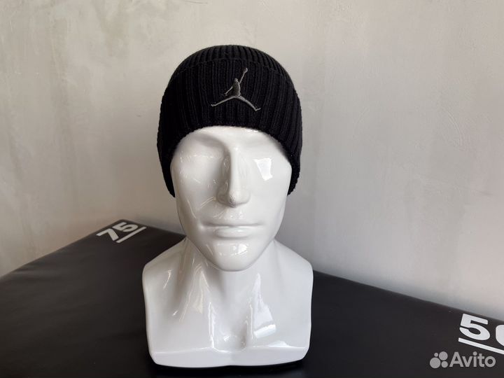 Шапка мужская jordan
