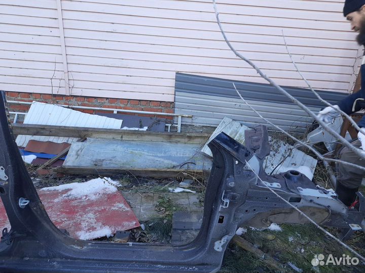 Боковина передняя правая киа рио 3