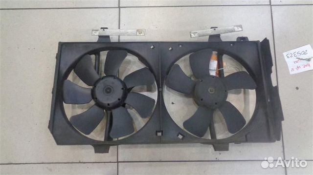 Вентилятор радиатора охлаждения Nissan Primera P1