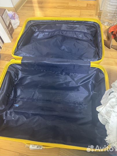 Чемодан на колесах