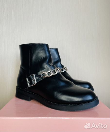 Ботинки для девочки Zara размер 35