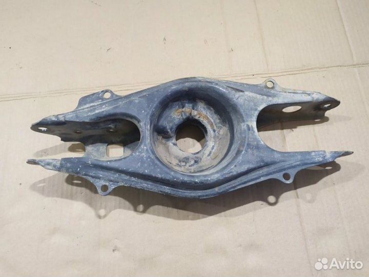 Рычаг задний правый Mercedes Glk Х204 OM651DE22LA