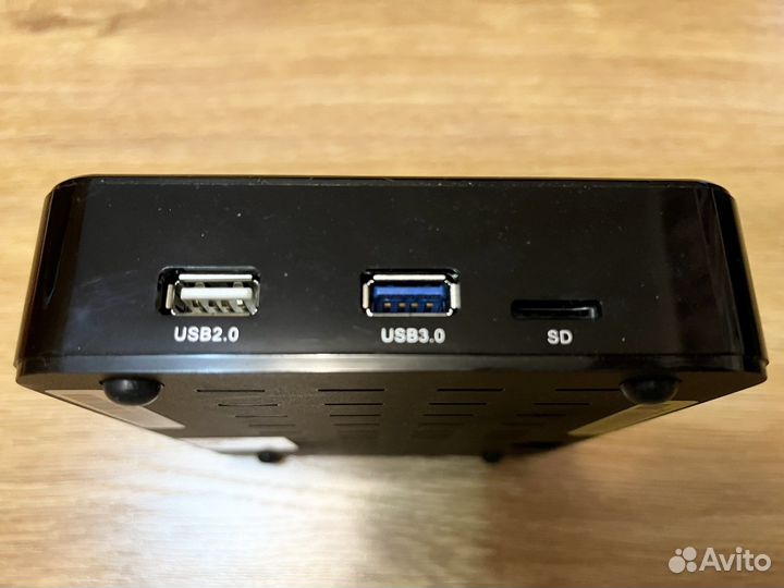 Спутниковый тв тюнер (ресивер) Gi Spark 2 Combo