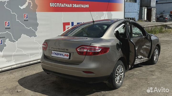 Петля капота правая Renault Fluence 654000016R