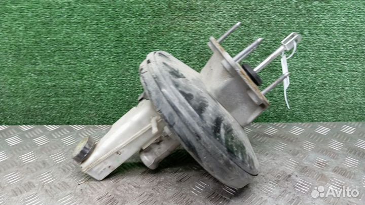 Главный тормозной цилиндр Renault Fluence