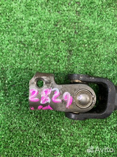 Рулевой карданчик Toyota Sprinter Carib AE111G