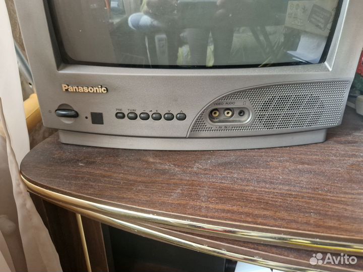 Телевизор Panasonic работающий