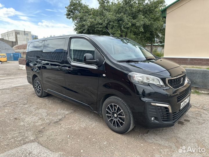 Пассажирские перевозки. Заказ / Аренда Минивэнов