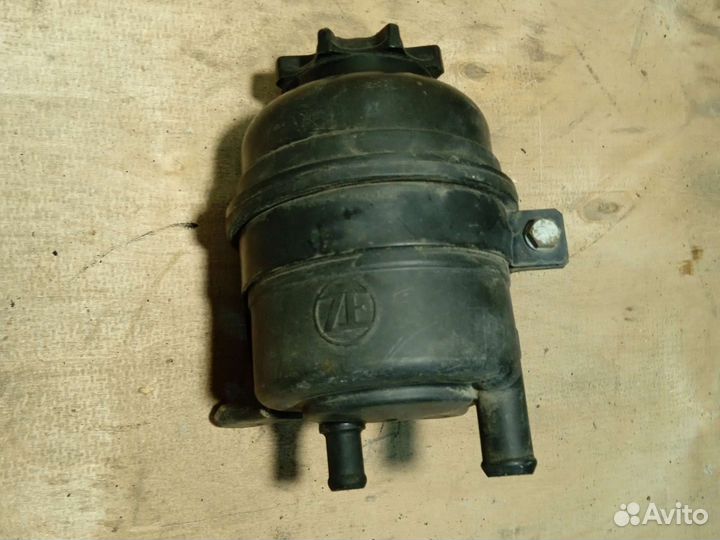 Бачок Гур бмв 5 е39