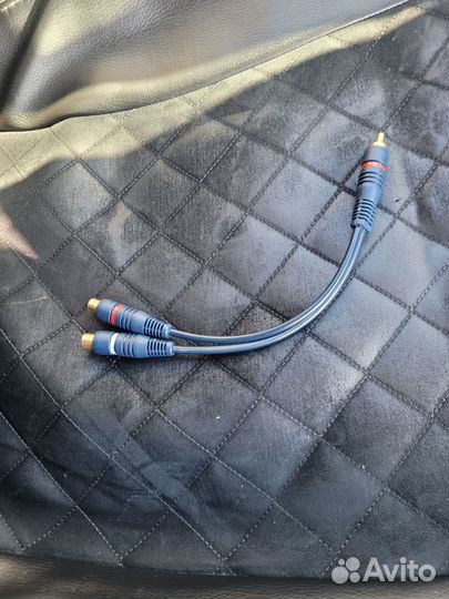 Межблочный кабель rca Y-конектор