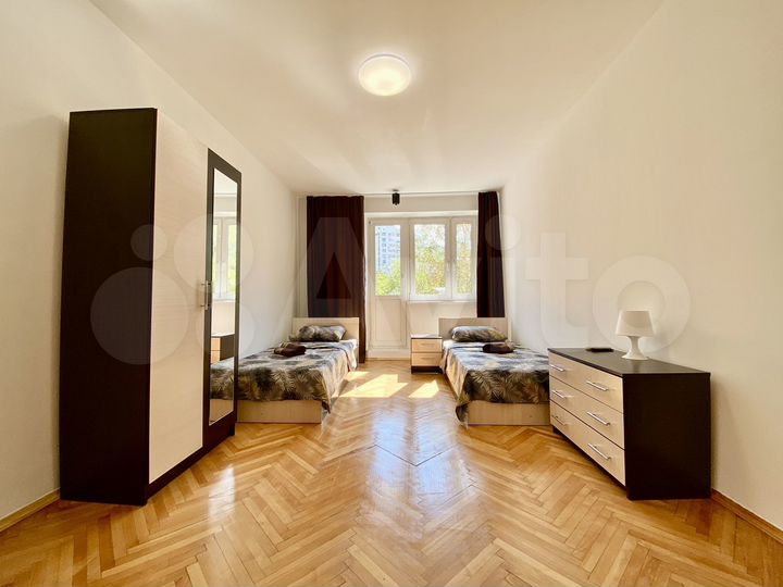 2-к. квартира, 60 м², 5/16 эт.