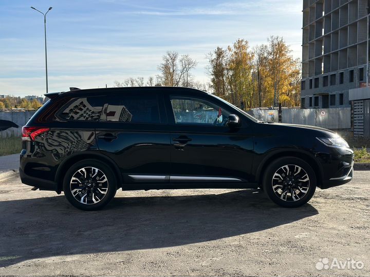 Mitsubishi Outlander 2.0 CVT, 2022, 106 800 км