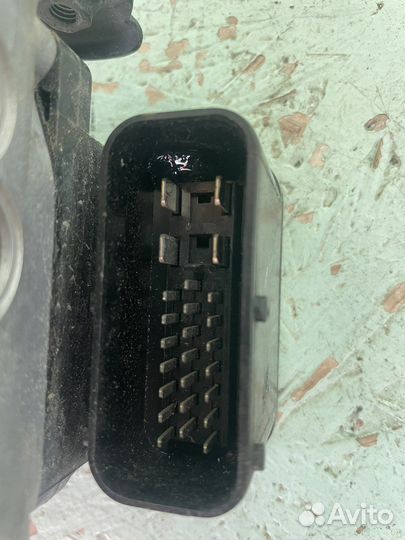 Блок абс насос abs honda stepwgn rg1