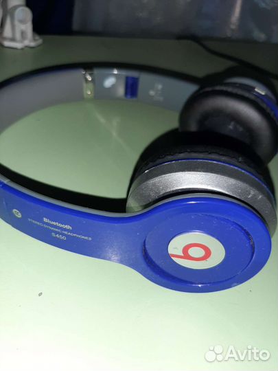 Беспроводные наушники beats
