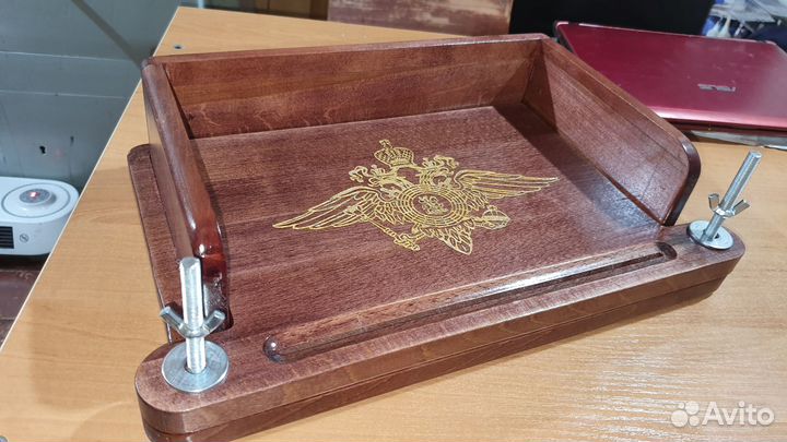 Станок для сшивания документов