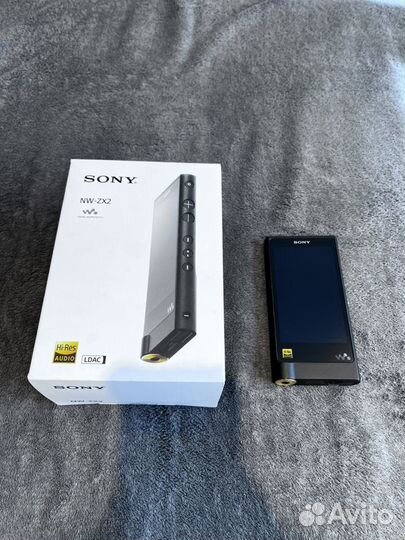 Плеер Sony Walkman NW-ZX2