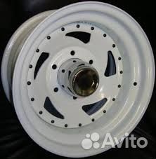 Ikon white : 8x15 5*139,7 Et:-19 Dia:110,1 White