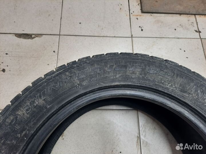 Dunlop SP Winter Ice02 225/55 R17