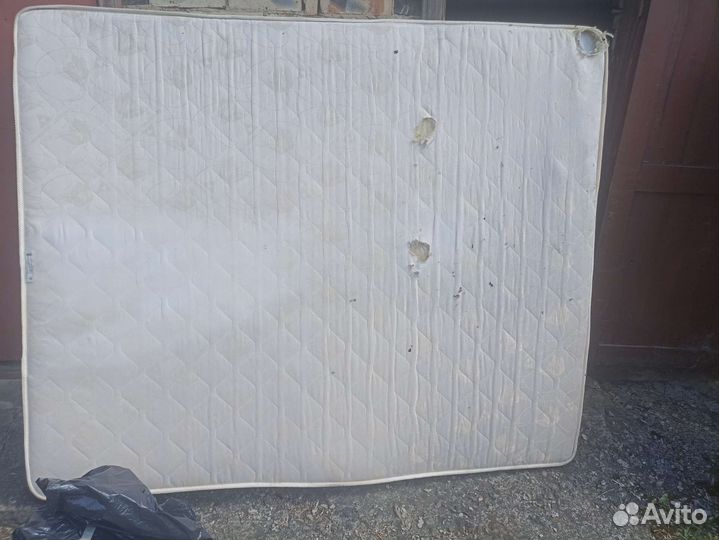Матрас 160х200 бу