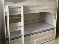 Двухъярусная детская кровать с лестницей новая