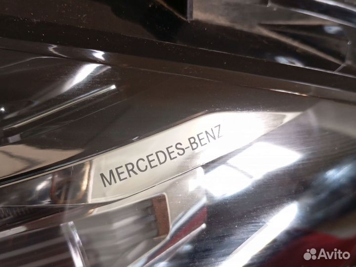 Фара левая на Мерседес W213 High Performance LED