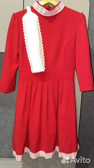 Продаю платья