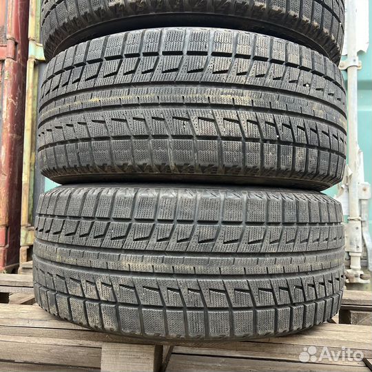 Bridgestone Blizzak RFT 255/50 R19