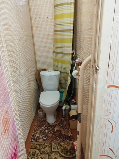 2-к. квартира, 48 м², 1/9 эт.