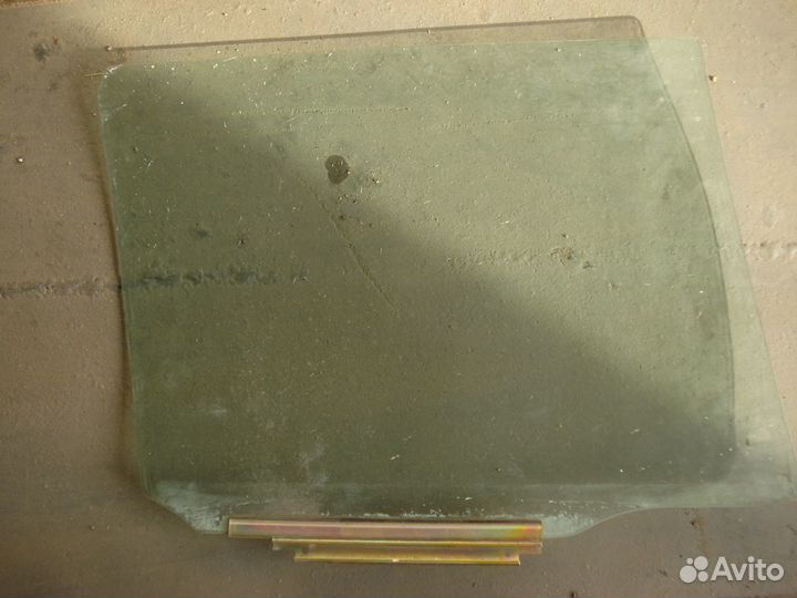 Стекло тойота