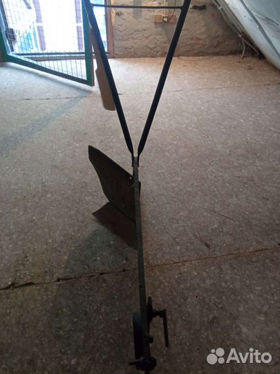 Конный плуг