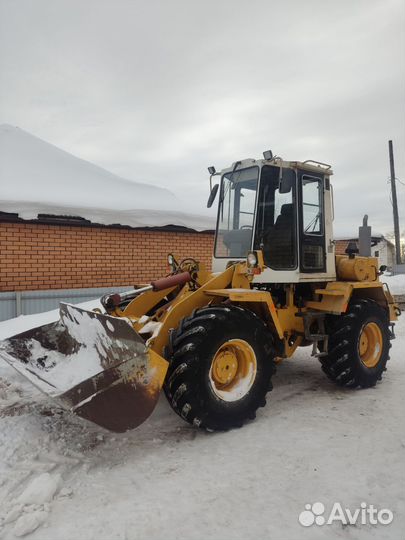 Фронтальный погрузчик