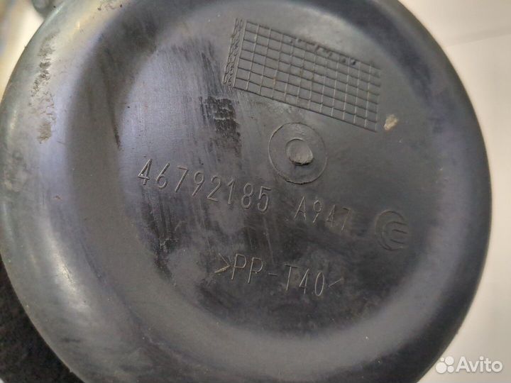 Корпус воздушного фильтра Fiat Doblo, 2001