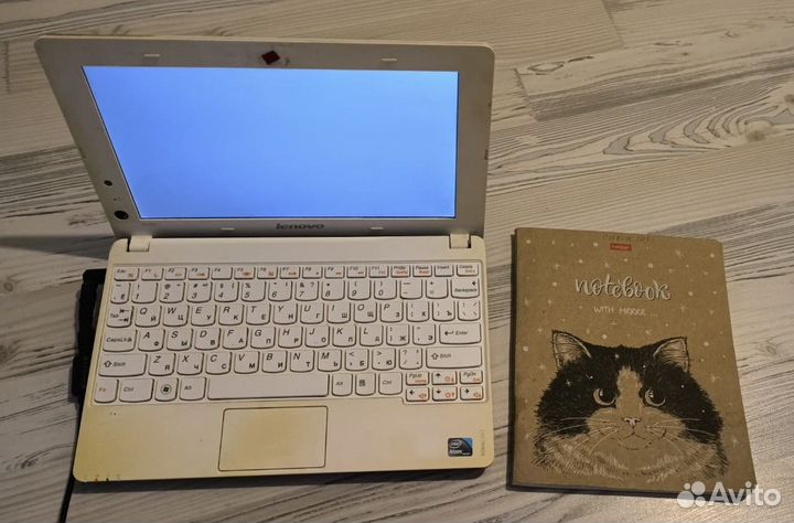 Нетбук Lenovo IdeaPad S100