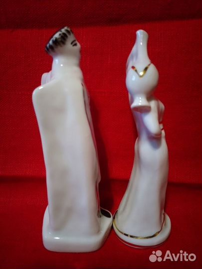Фарфоровые статуэтки- Джигит и Девушка с кувшином