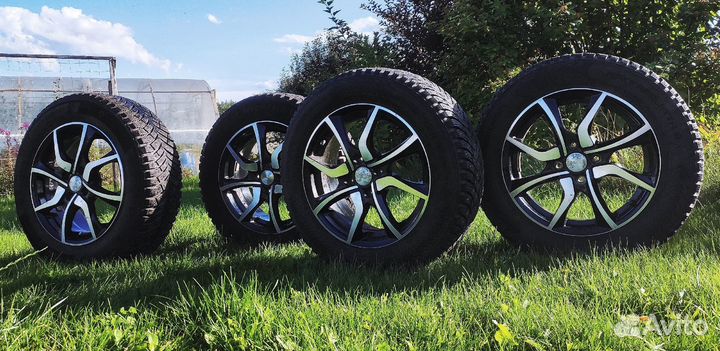 Комплект зимних колёс 185/65 R15