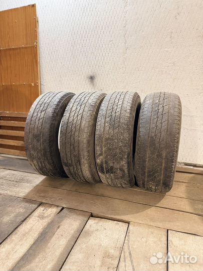 Toyo Open Country H/T 215/65 R16