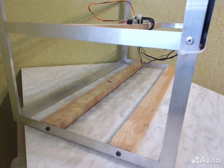 Каркас для майнинг фермы алюминиевый 6 карт