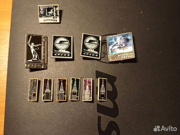 Значки СССР стеклянные