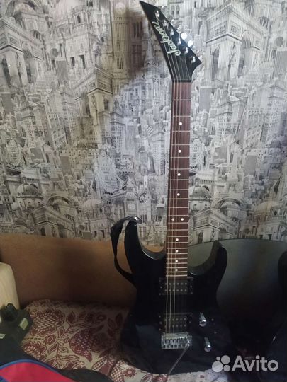 Электрогитара