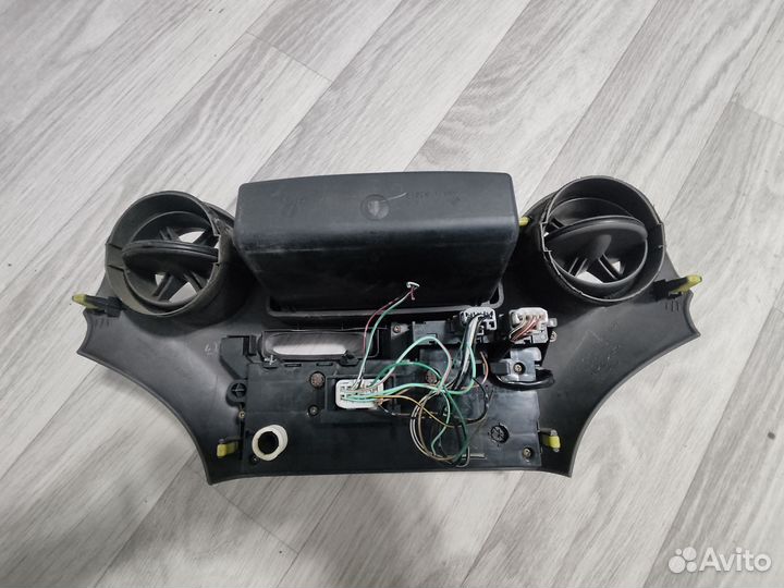 Климат контроль Toyota Platz