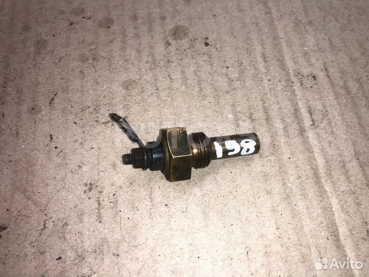 Датчик температуры охлаждающей жидкости Scania 124