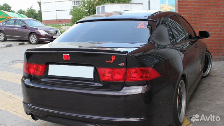 Козырек Honda Accord 7 (02-07) AR