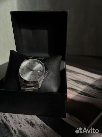 Часы casio