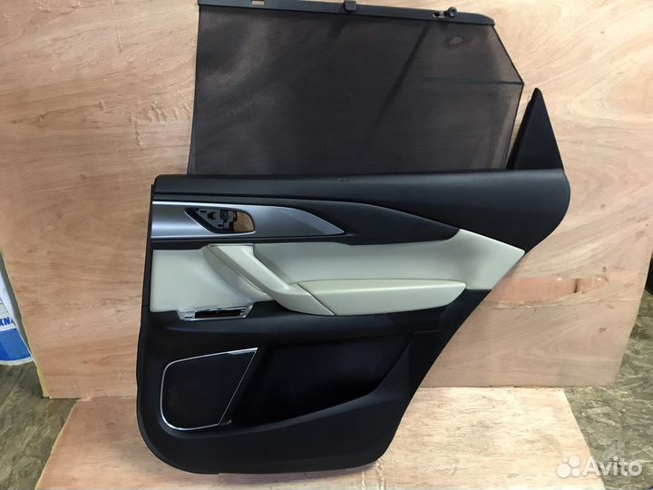Дверная карта задняя правая мазда сх9 2019г